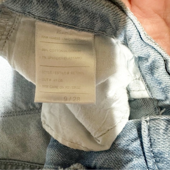 KanCan Womens Raw Hem Light Wash Jeans Side Stripe Size 28 - Picture 4 of 10